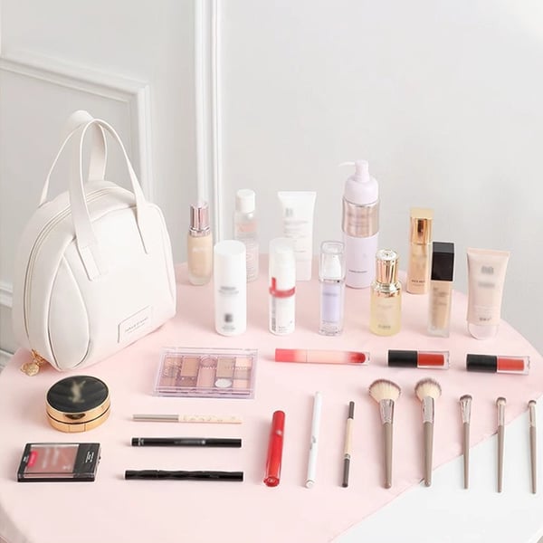 Laura | Bolso Cosmético con Forma de Concha Marina